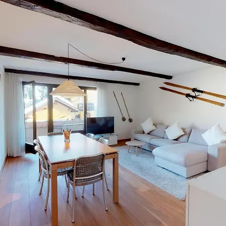 La Dmura Apartment Samedan